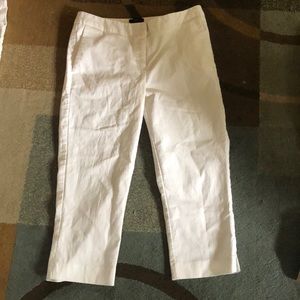 White capris- attention brand
